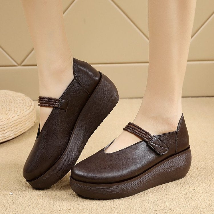 Zapatos retro de piel redonda con suela suave