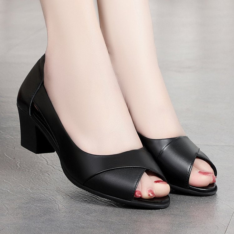 Sandalias elegantes con tacón en bloque