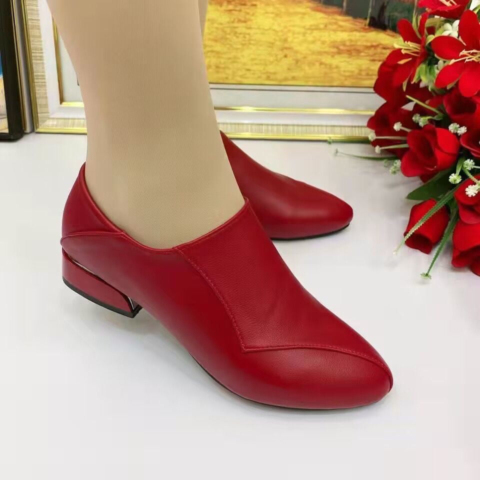 Zapatos casuales cómodos de cuero suave