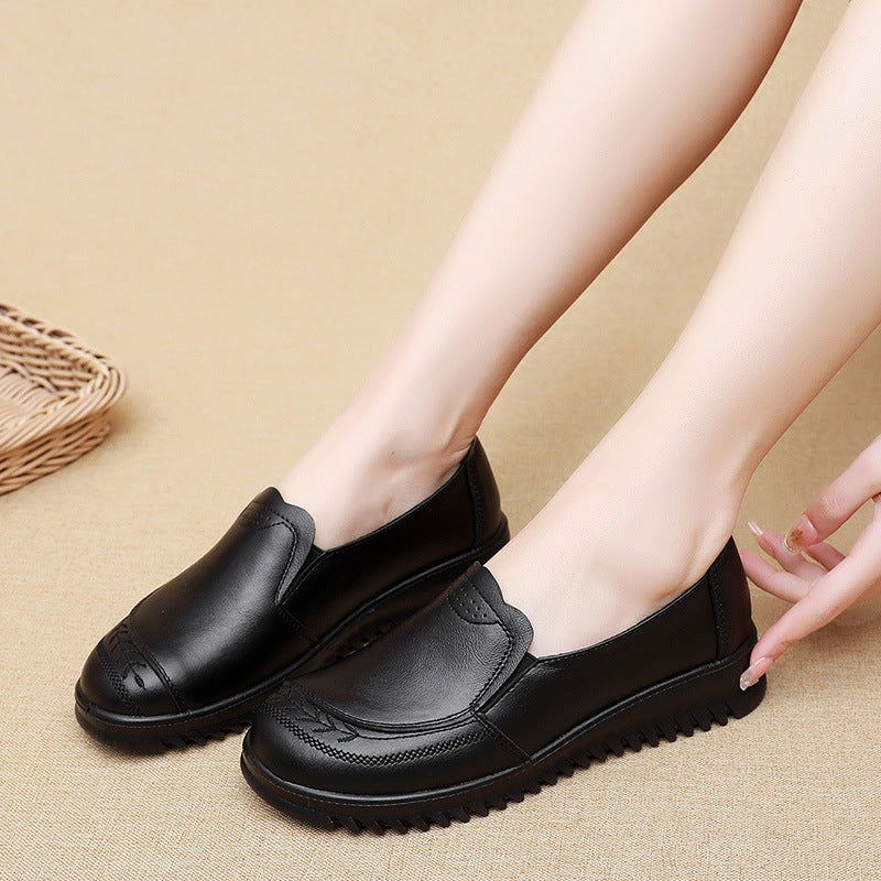 Zapatos de cuero genuino de suela blanda y versátiles