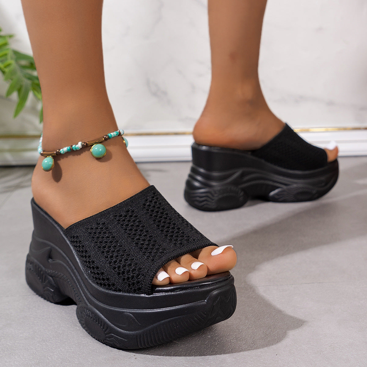 Sandalias de suela gruesa de malla