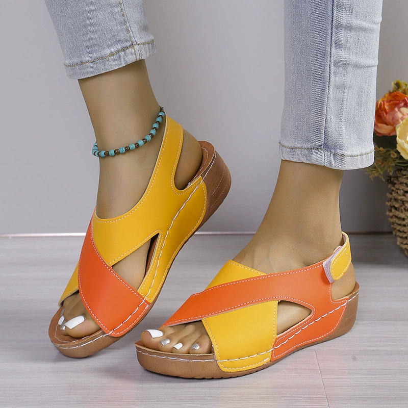 Sandalias de plataforma coloridas