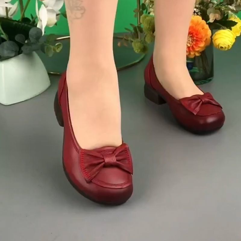 Zapatos de mamá con lazo