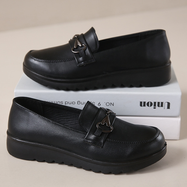 Zapatos antideslizantes de suela blanda de cuero genuino