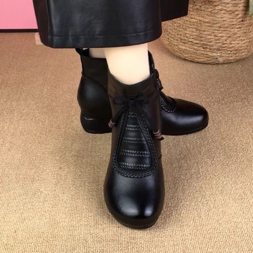 Botas de tacón medio de piel auténtica