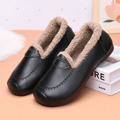 Zapatos de piel suave suela blanda y forro polar