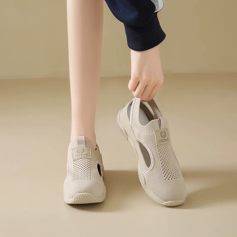 Zapatos casuales flyknit versátiles y calados