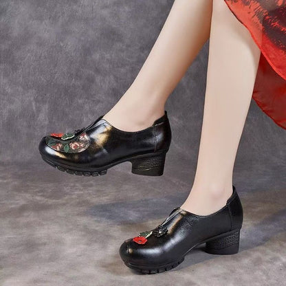 Zapatos retro de piel con tacón grueso