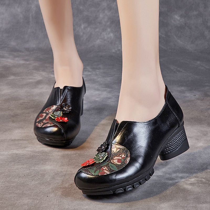 Zapatos retro de piel con tacón grueso