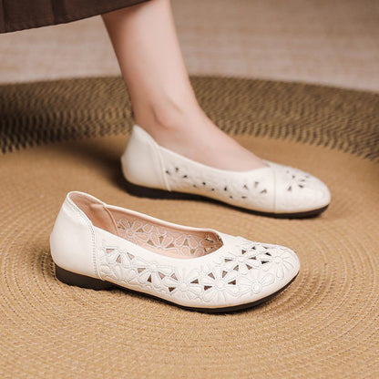 Zapatos casuales planos de piel calados