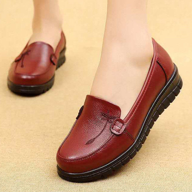 Zapatos de piel con estampado de libélula
