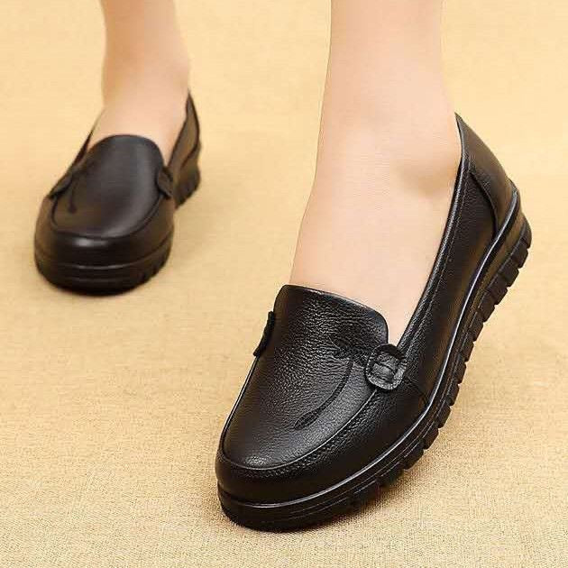 Zapatos de piel con estampado de libélula