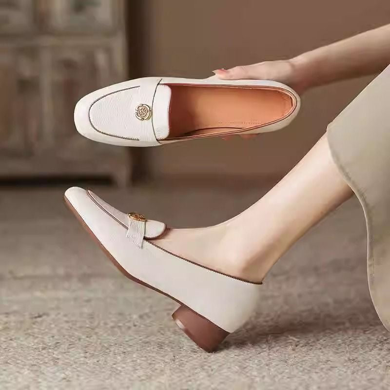 Zapatos vintage de tacón grueso de piel de oveja suave