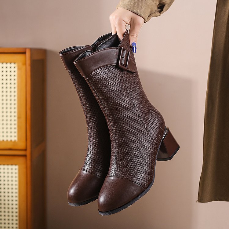 Zapatos retro de piel de cocodrilo