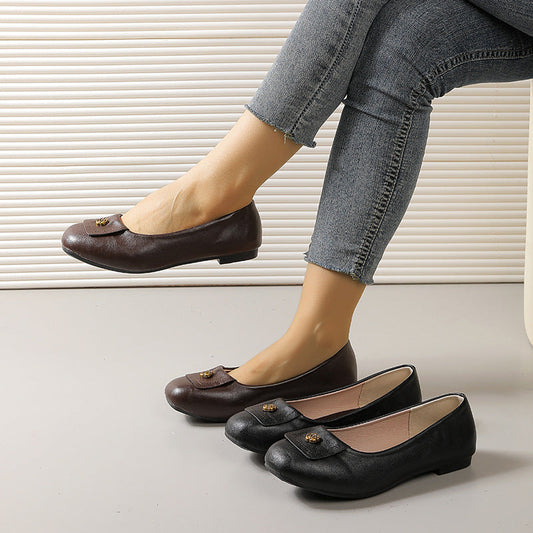 Zapatos de piel con suela blanda y diseño floral